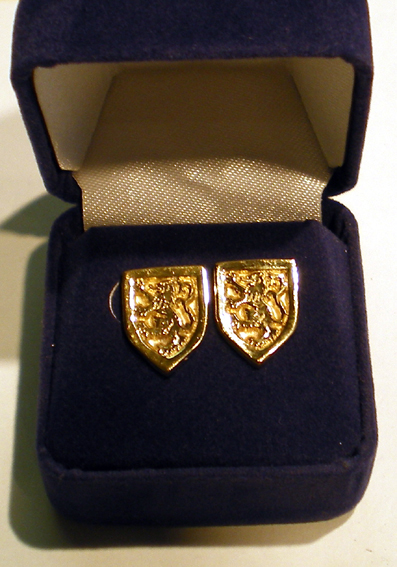 Rampart Lion Earrings in Gold E195Gy