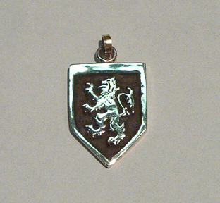 Lion Pendant in Silver