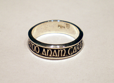 Mo Anam Cara Ring with Loveknot around shank.  5mm wide