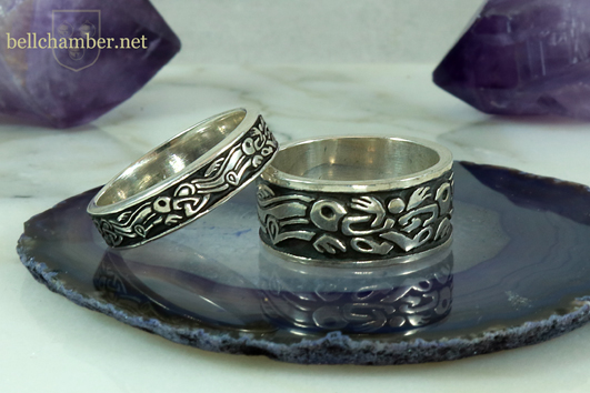 Ancient Wolfhound ring in silver.  British Wolf Ring